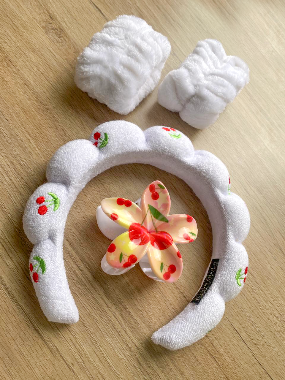 Set de Vincha y Muñequeras Absorbentes para Skincare Blanco