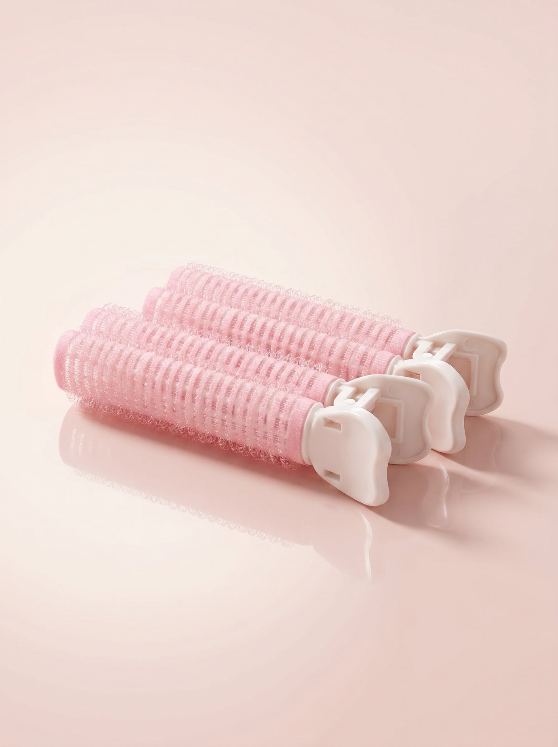 Dúo de pinzas ruleros rosas para dar volumen al cabello, accesorio de peinado cute para levantar raíces y crear volumen natural.